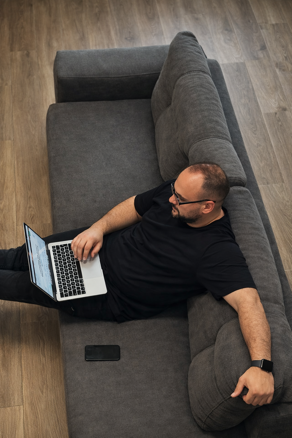 Armando Qose working